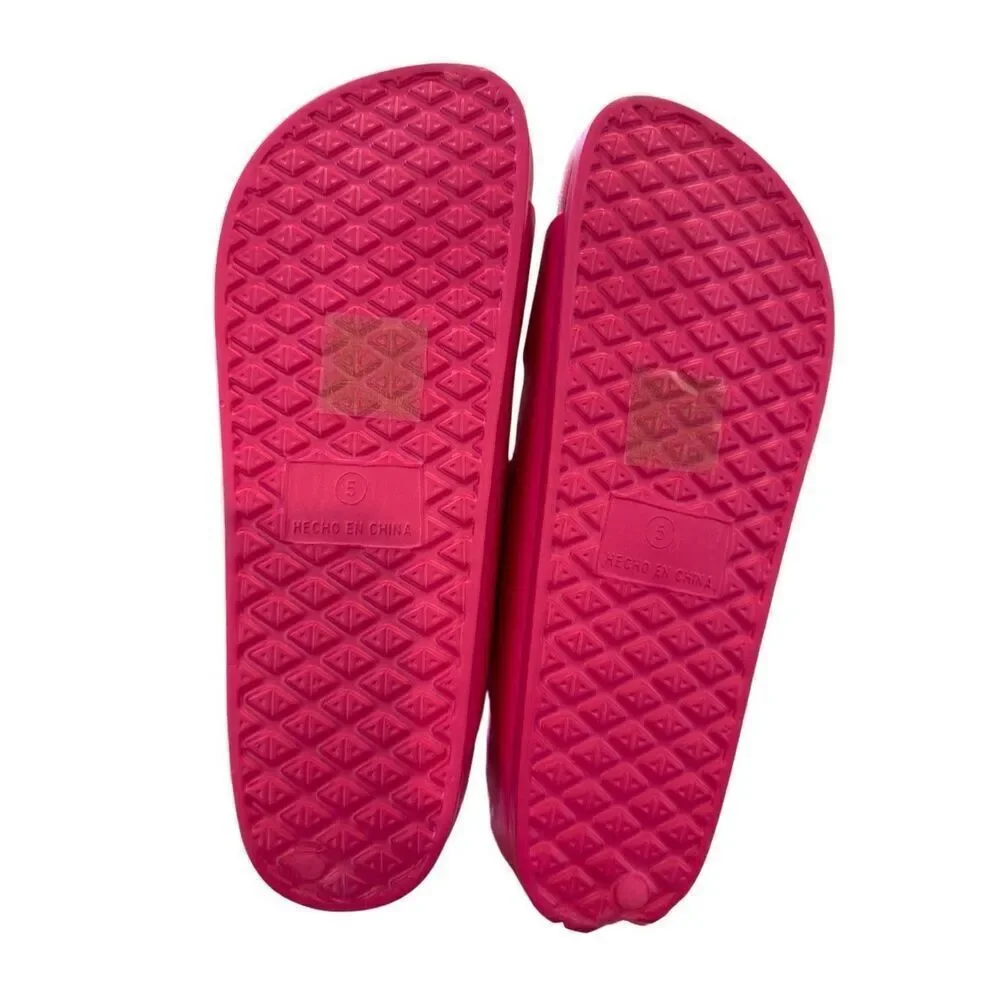 NWT Prettylittlething Rubber Buckle Footbed Sandals Bright Pink Size 7 Wide